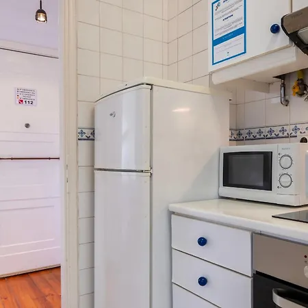 شقة 2bdr With Full Kitchen On Avenida Da Liberdade Lisboa