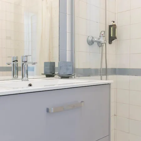 Appartamento 2bdr With Full Kitchen On Avenida Da Liberdade