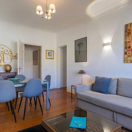 Apartamento 2bdr With Full Kitchen On Avenida Da Liberdade